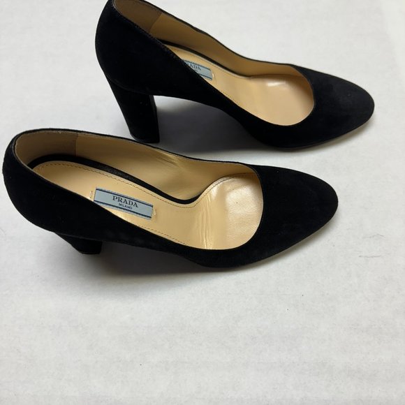 Prada Black Suede Heels, Size 38. Near new and nice!! - Picture 5 of 6
